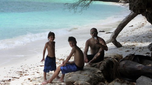 Prosti čas na Maratui, Borneo